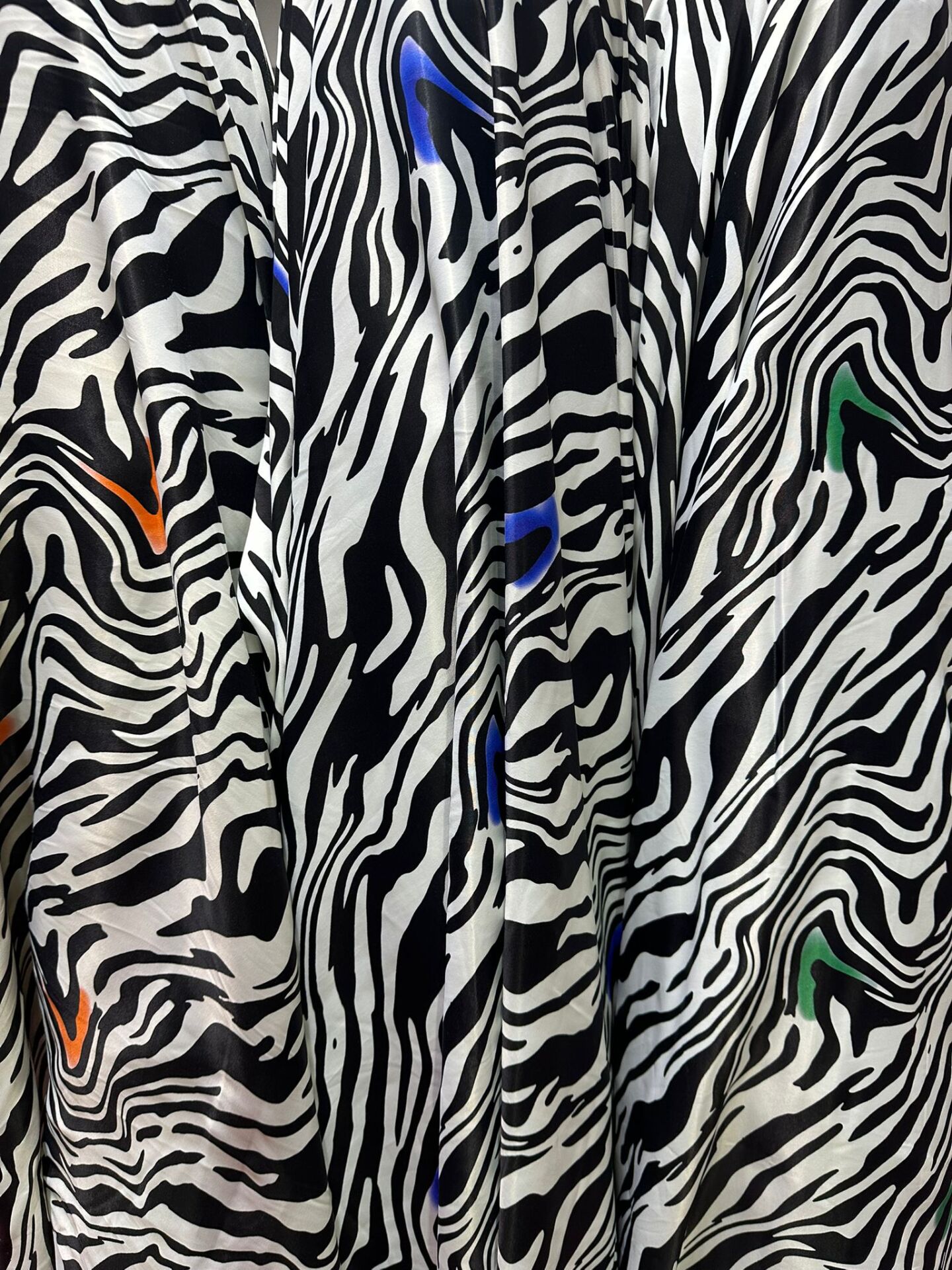 SATEN FLOŞ NEON ZEBRA