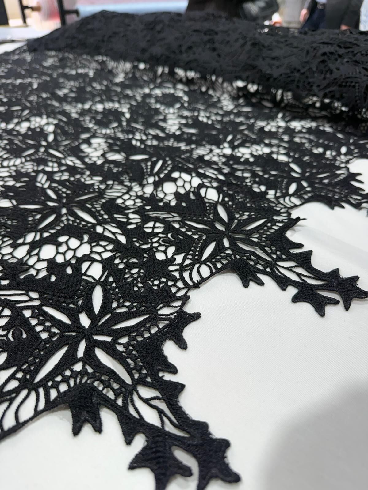GÜPÜR BLACK