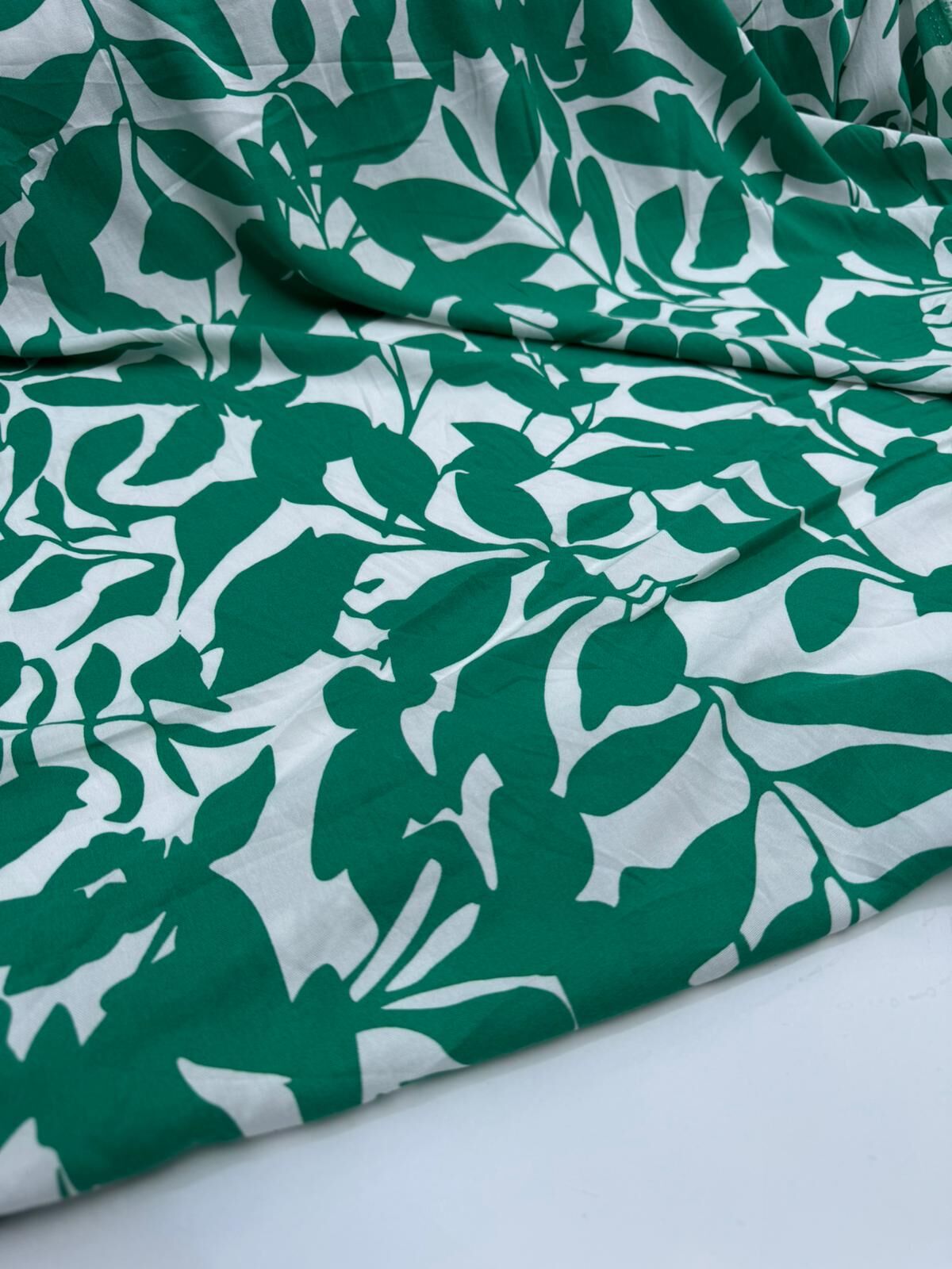 İTHAL VİSKON KUMAŞ GREEN