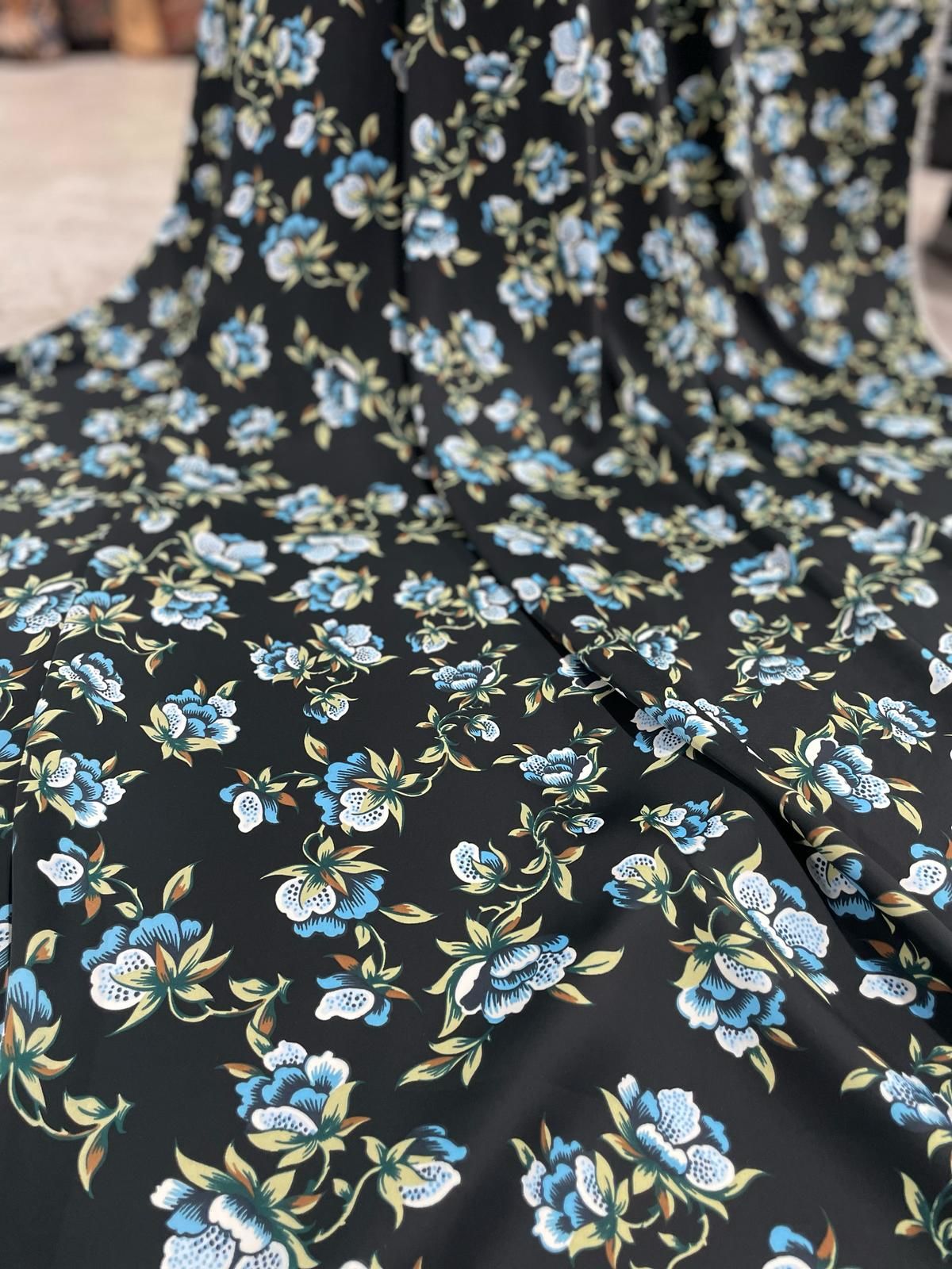 LOZA dökümlü saten