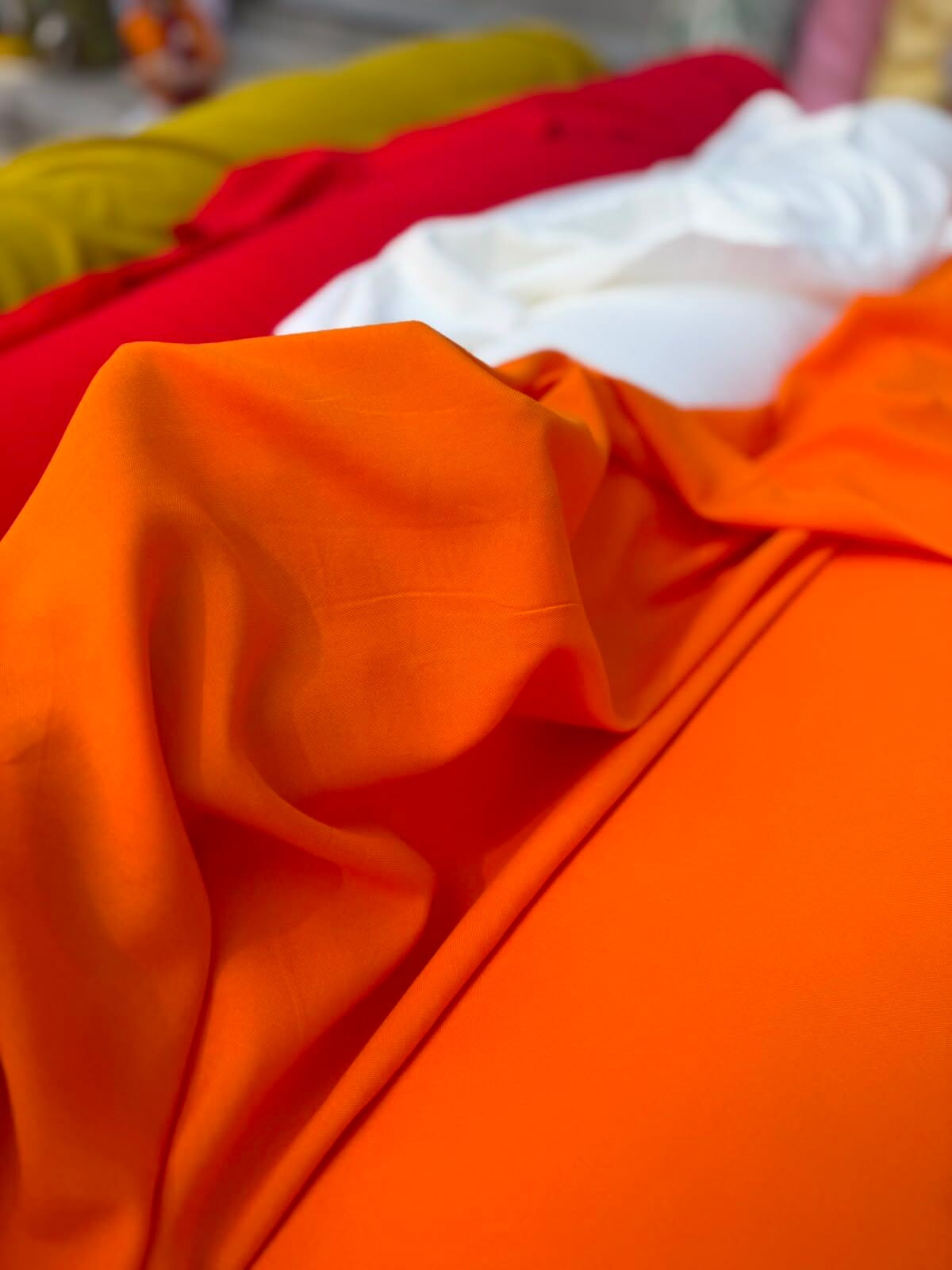 DÜZ RENK VİSKON KUMAŞ orange