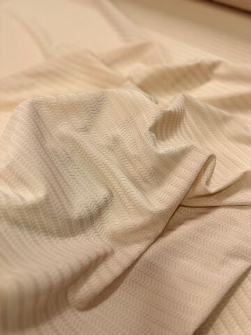 ÇAVUŞ DESEN JAKARLI ÖRME