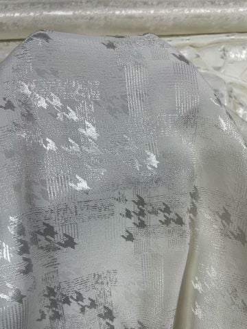 FLOŞ JAKAR DÖKÜMLÜ