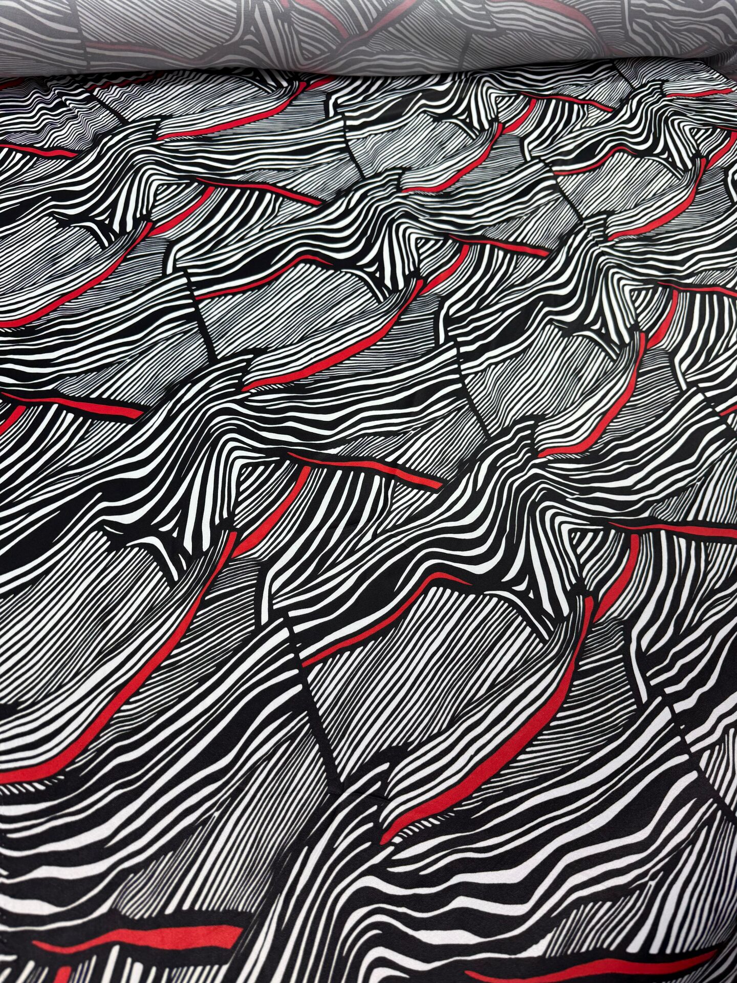 SATEN FLOŞ ZEBRA Kırmızı