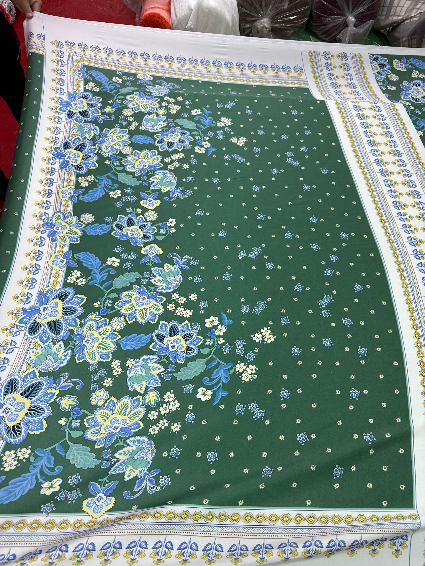 MİLAT TİVİL SATEN