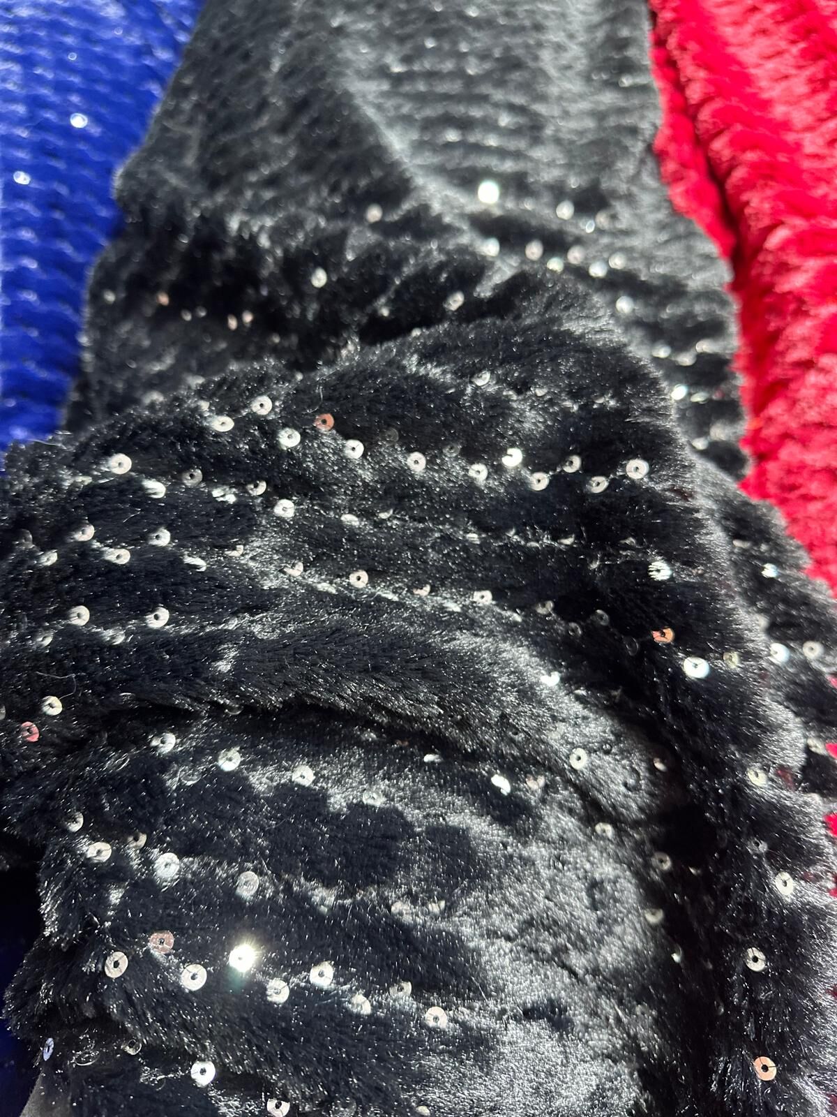 PELUŞ TAVŞAN TÜYÜ Siyah