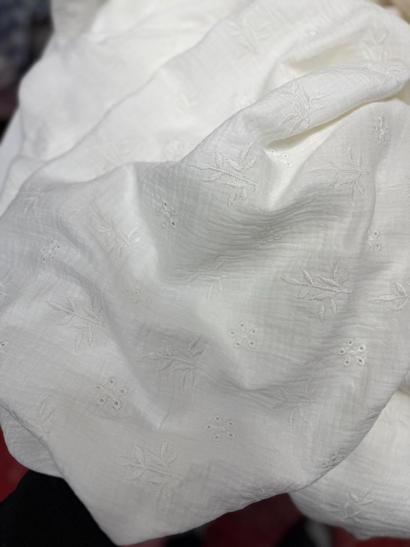 MÜSLİN NAKIŞLI beyaz