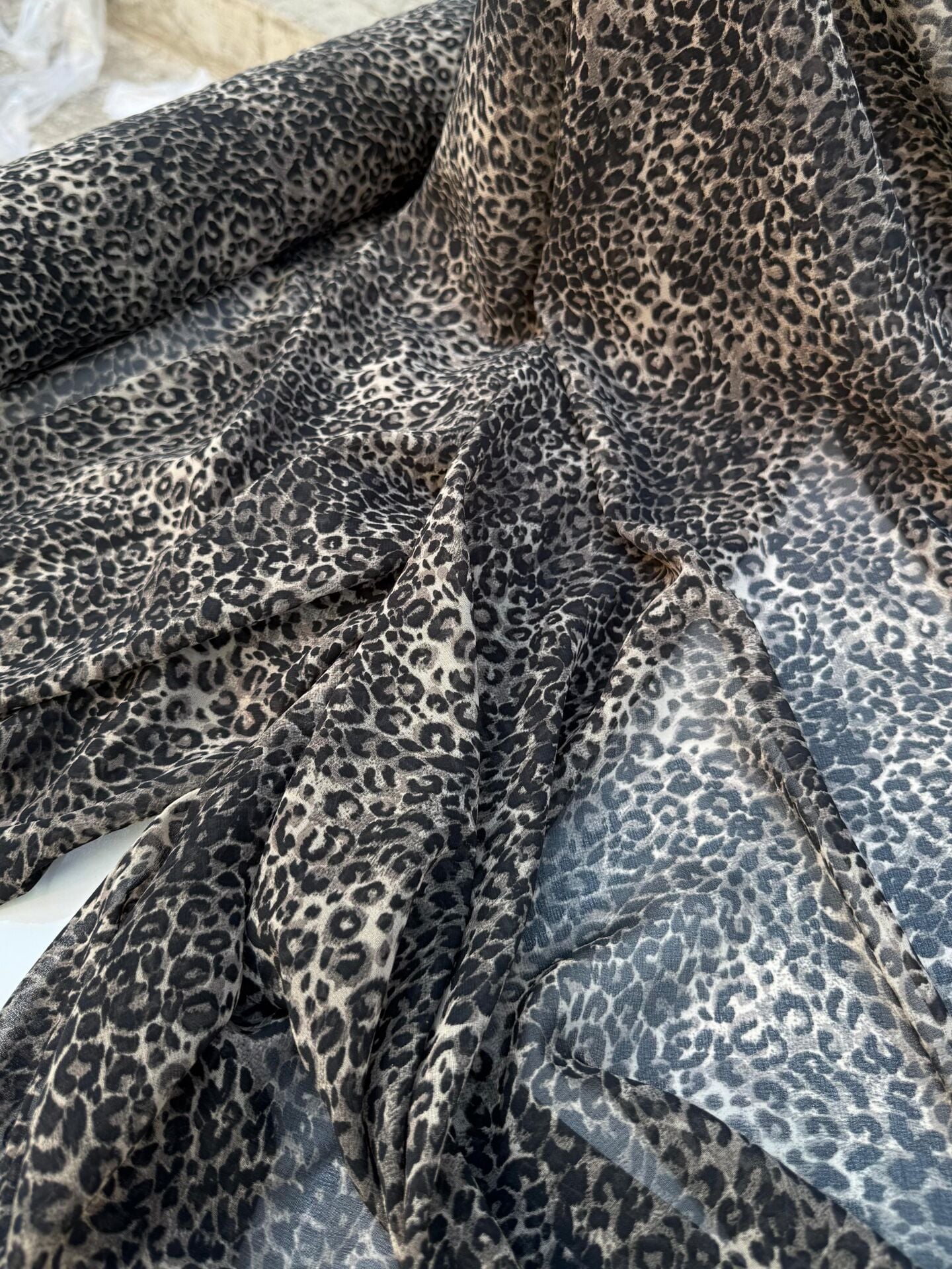 ŞİFON LEOPAR